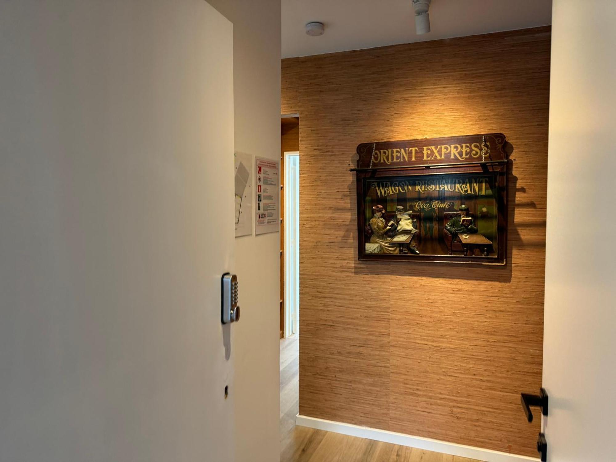 Loft With Big Terrace Center Meir Appartamento