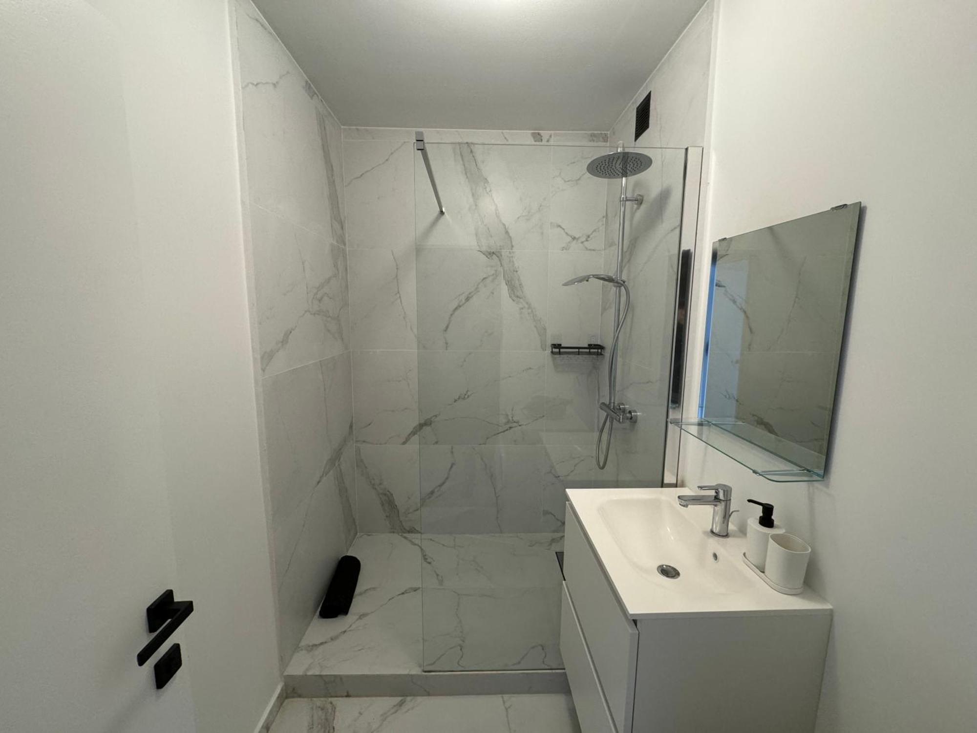 Loft With Big Terrace Center Meir Anversa